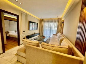 Seaside Splendor - Chic 2 Bedroom